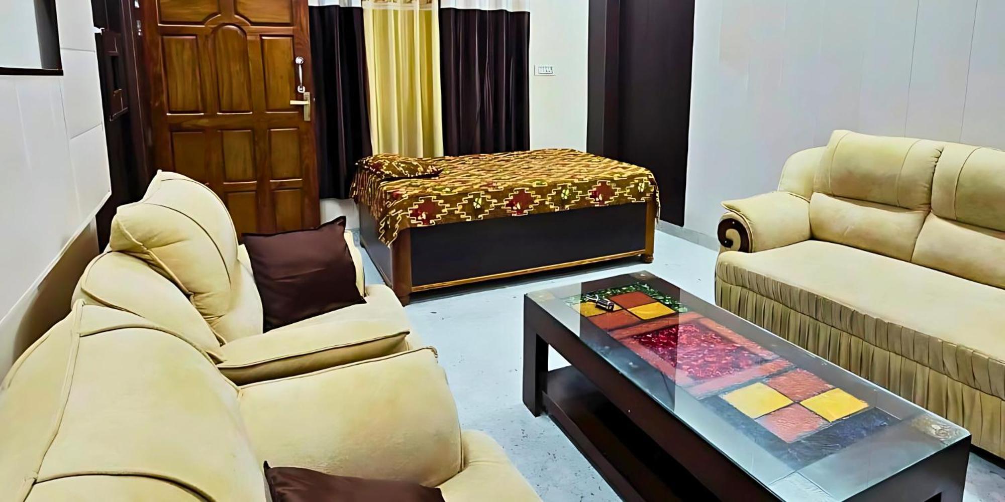 Ramayana Grand Hotel Ayodhya Ngoại thất bức ảnh